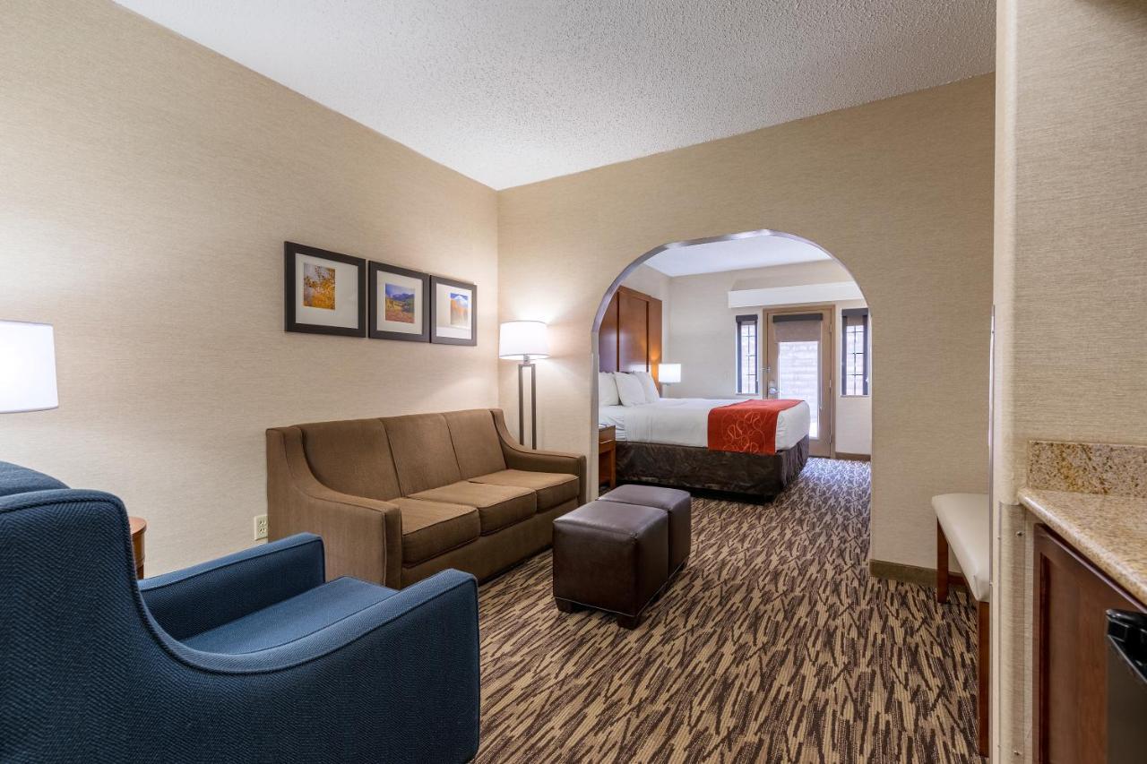 Comfort Suites Golden West On Evergreen Parkway Dış mekan fotoğraf