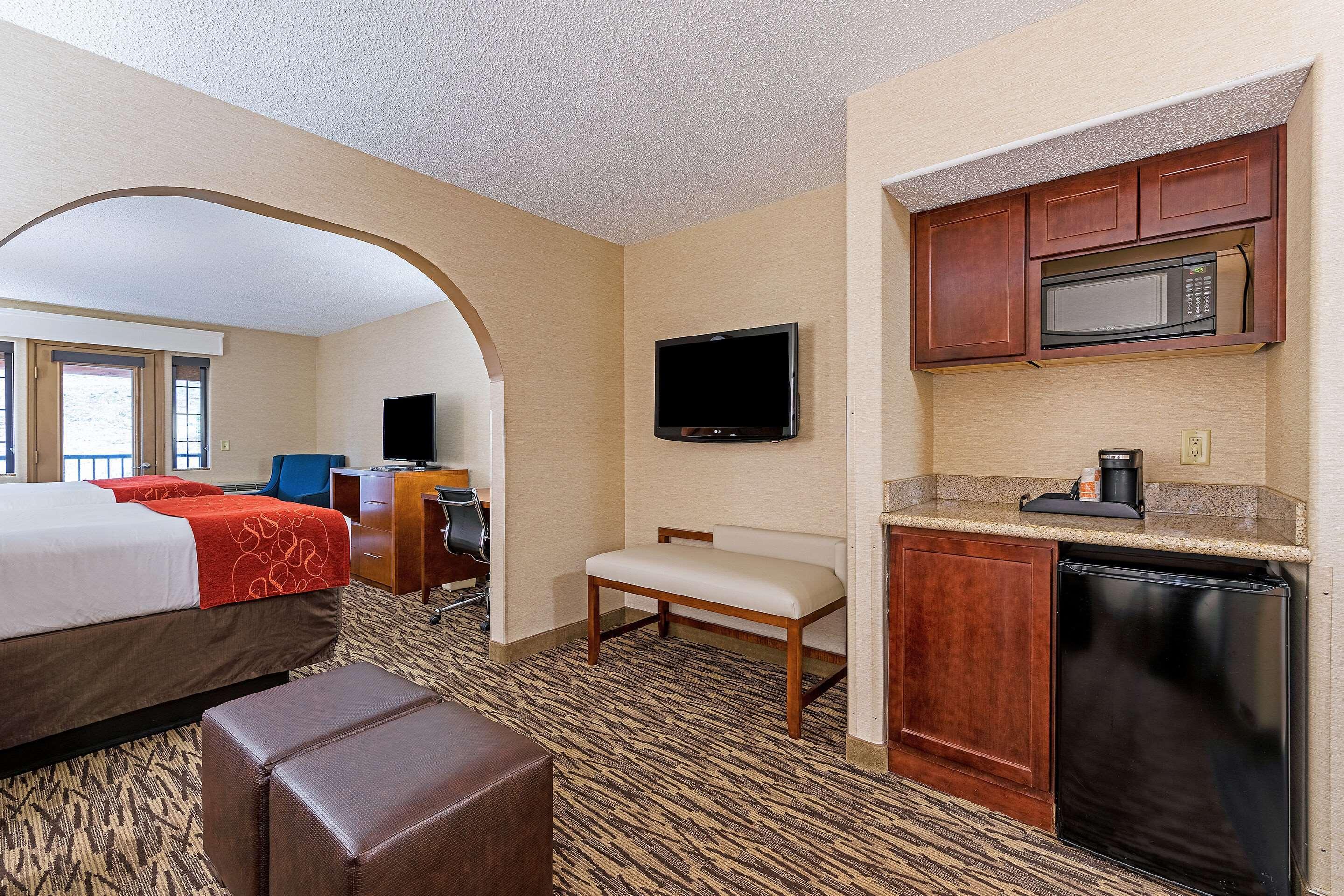 Comfort Suites Golden West On Evergreen Parkway Dış mekan fotoğraf