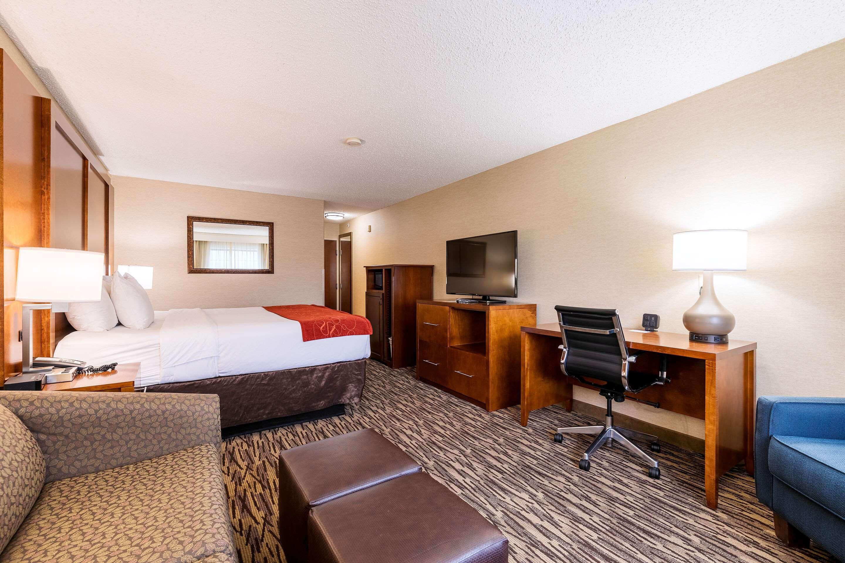 Comfort Suites Golden West On Evergreen Parkway Dış mekan fotoğraf